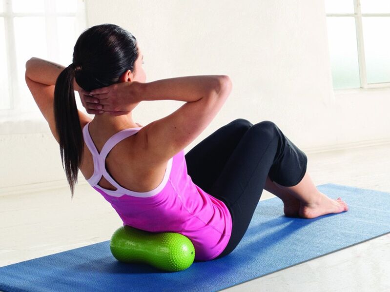 Outside the period of exacerbation of cervical osteochondrosis, therapeutic exercises are recommended.