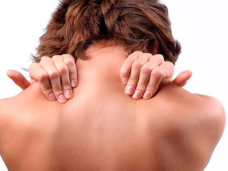With osteochondrosis of the cervical spine, the neck muscles are tense.